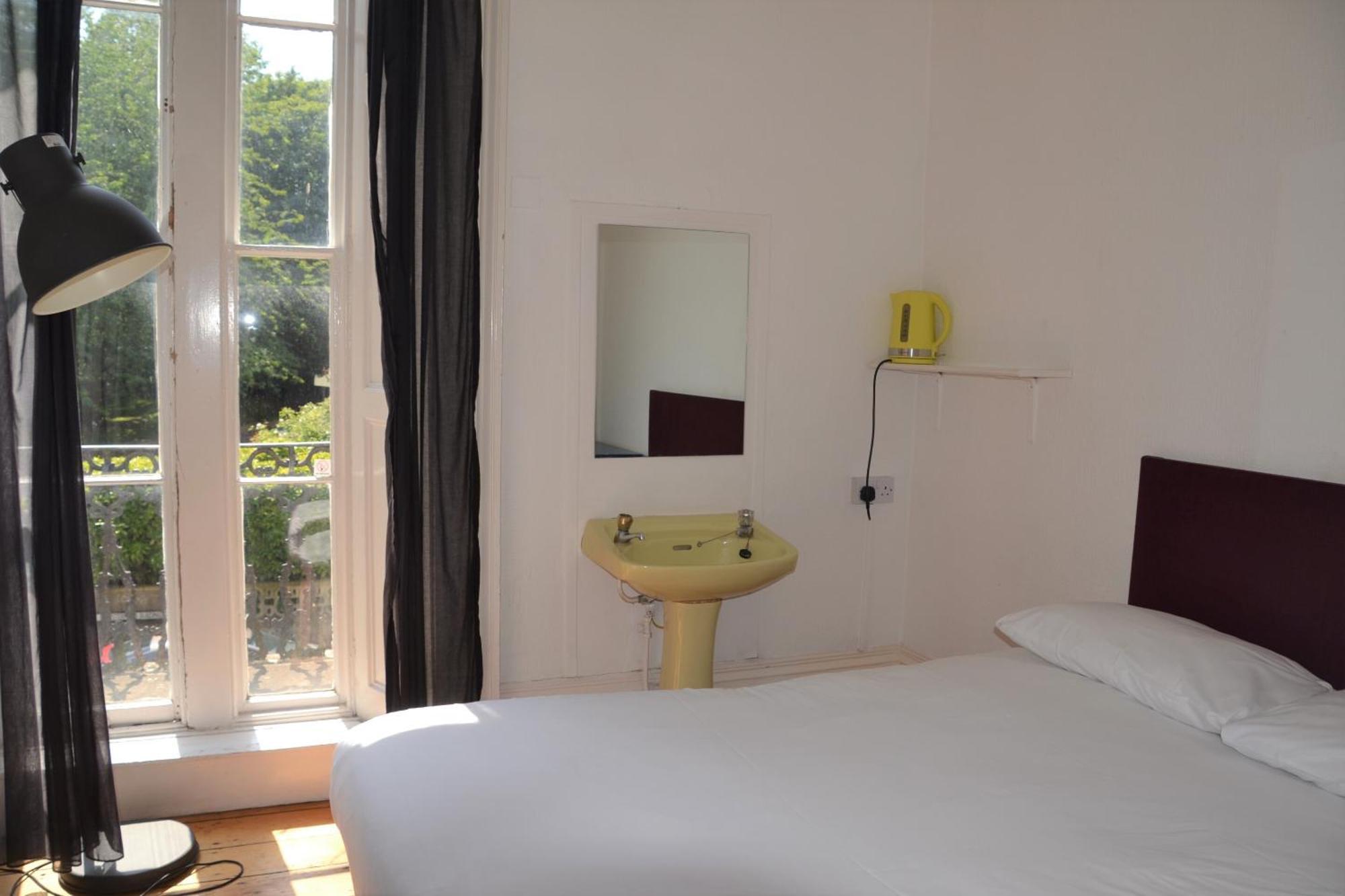 Westbourne Place Rooms - By Clifton Short Lets Bristol Rom bilde
